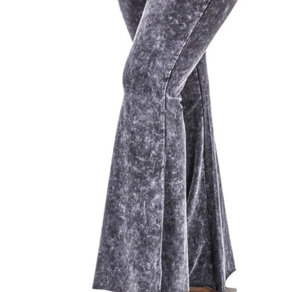 Stone Wash Flare Pants - Picture 2 of 4